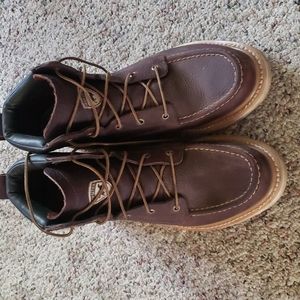 Red wing boots men size 10.5